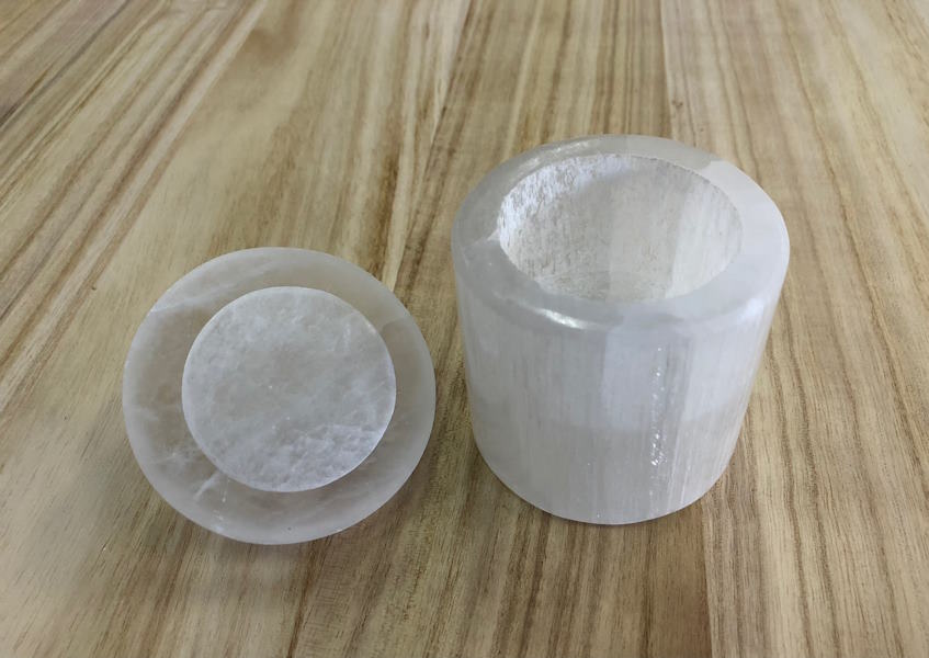 Caja Selenita Bombonera 11 cm Aprox